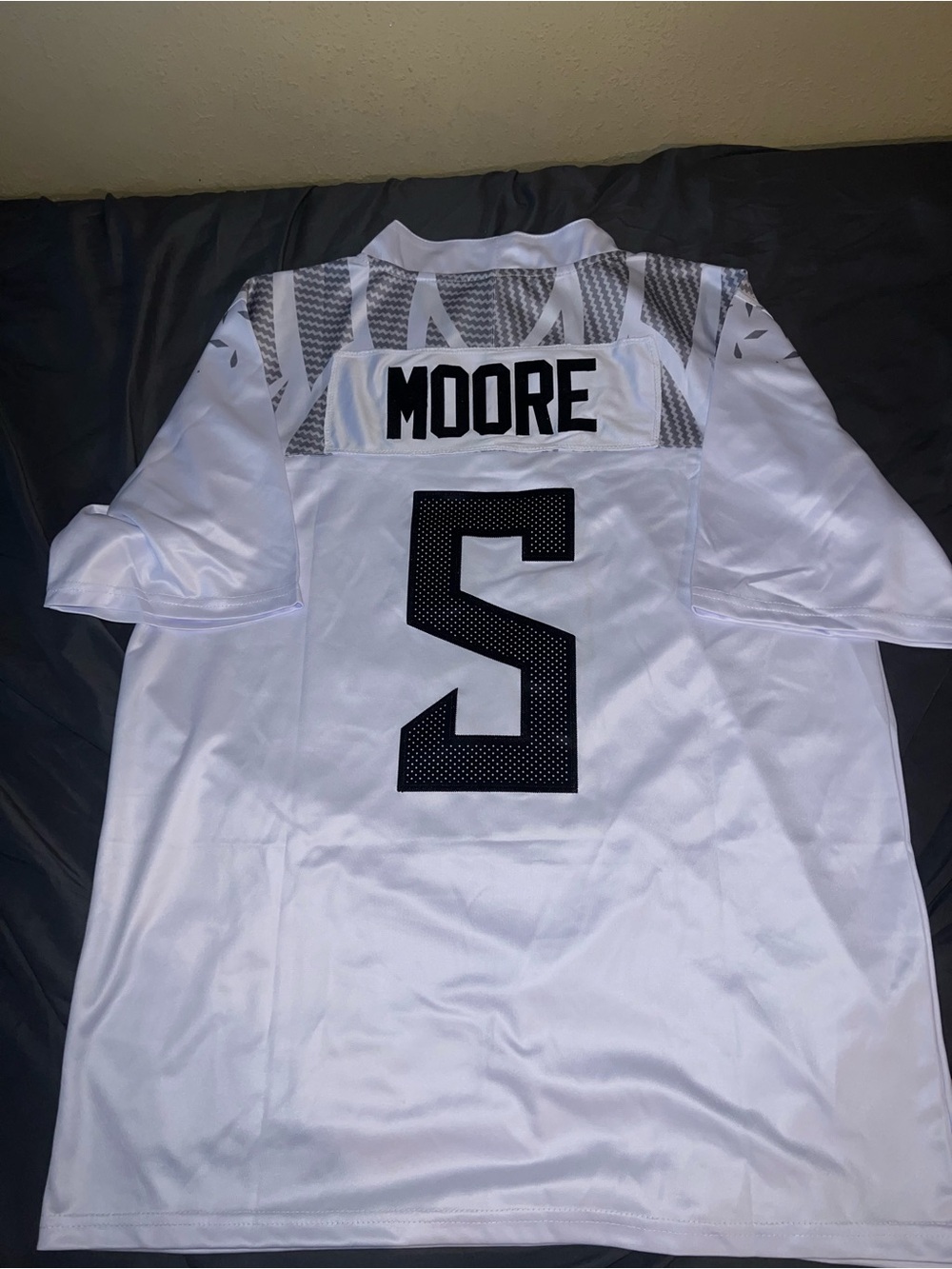 Oregon ducks football jersey